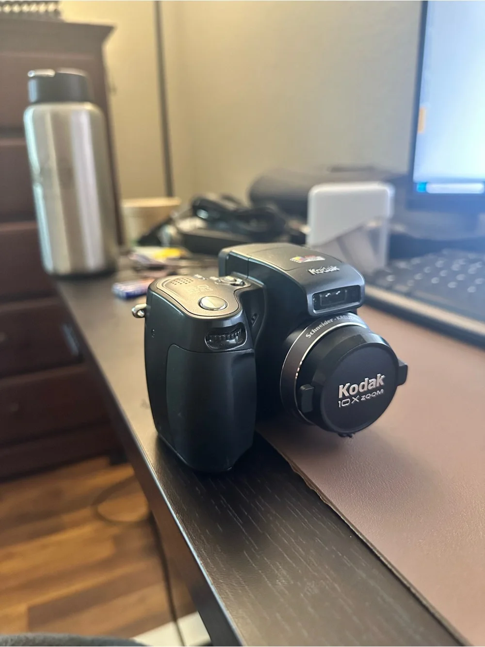 Kodak EasyShare 10X Digital Zoom Camera DX7590 5.0MP